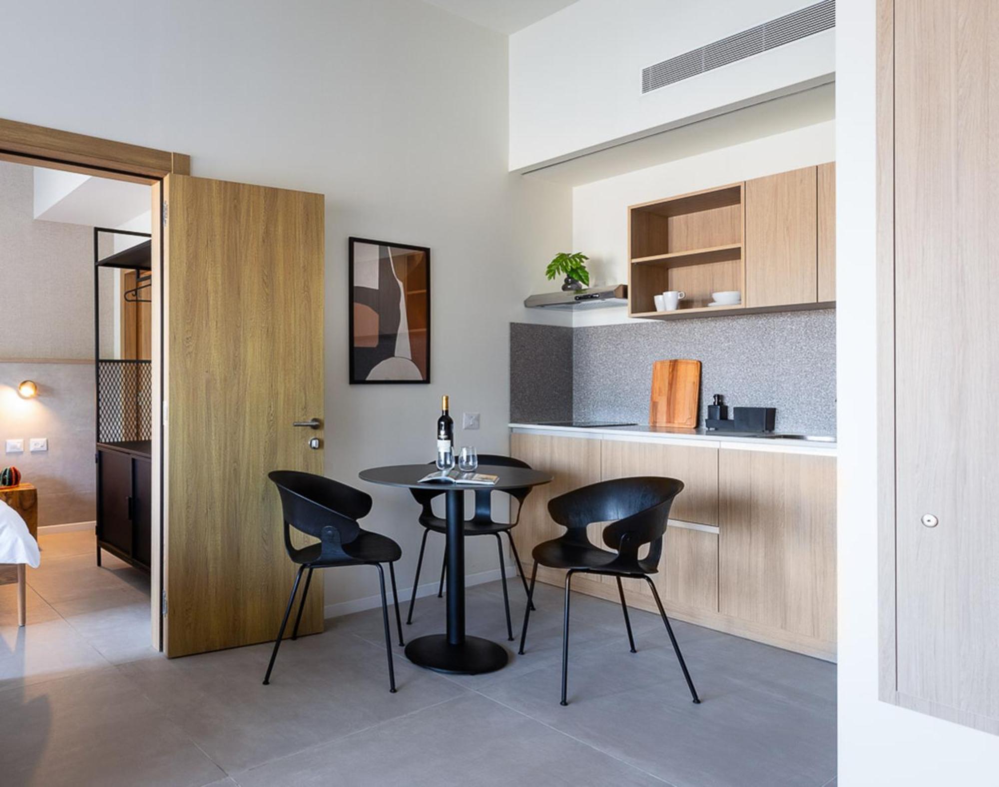 Tayo Studios & Apartments Bat Jám Kültér fotó